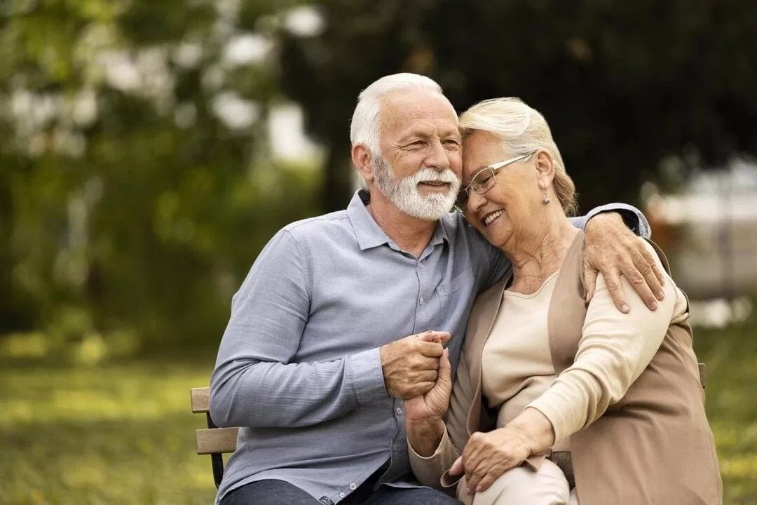 pensionados sentados